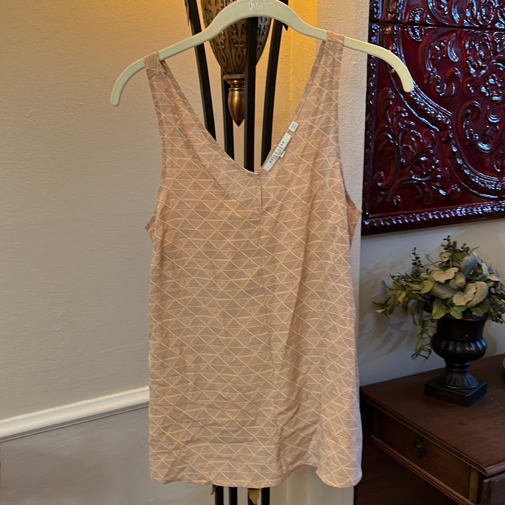 Summer lightweight top